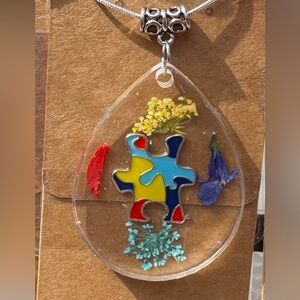 Autism Awareness Resin Teardrop Pendant With Dried Flowers & Autism Puzz…